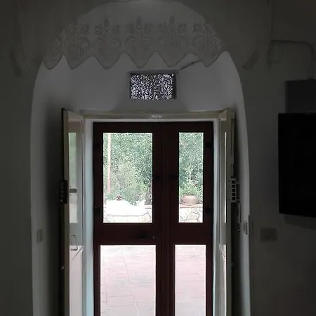 Дом отдыха Contrada Sorbole Остуни